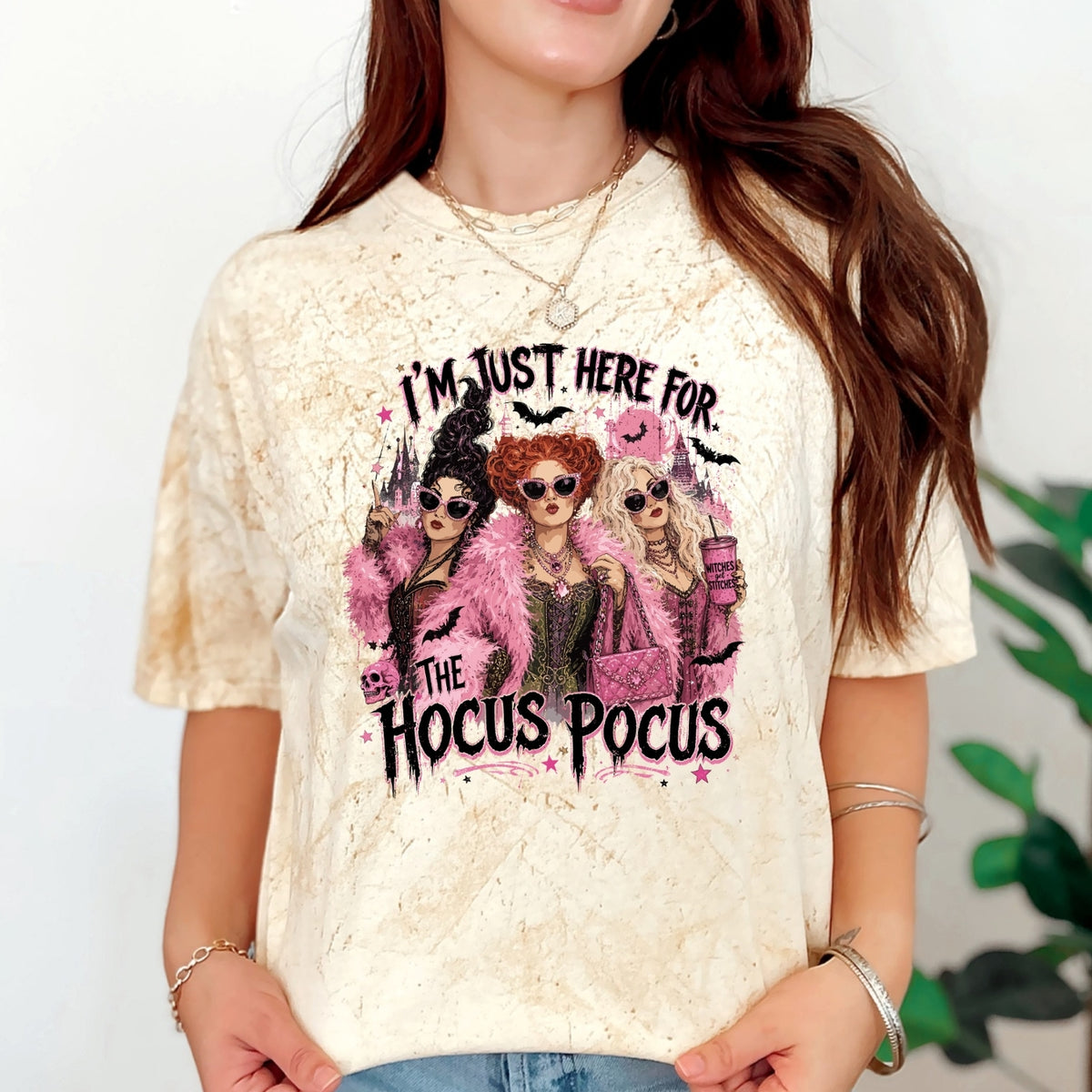 Just Here for the Hocus Pocus T-Shirt in Cittriine Colorblast — supplier photo