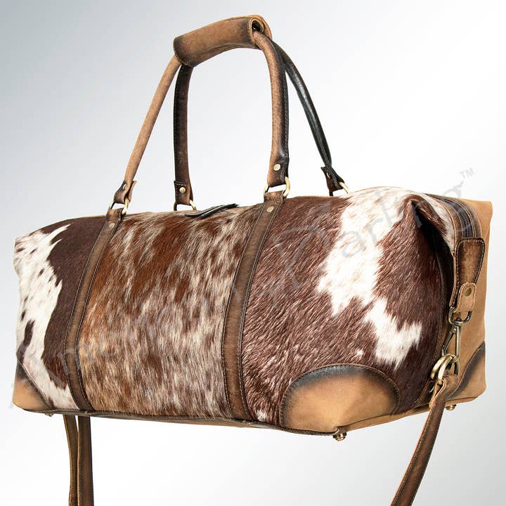 The Roam Cowhide Weekender — PREORDER